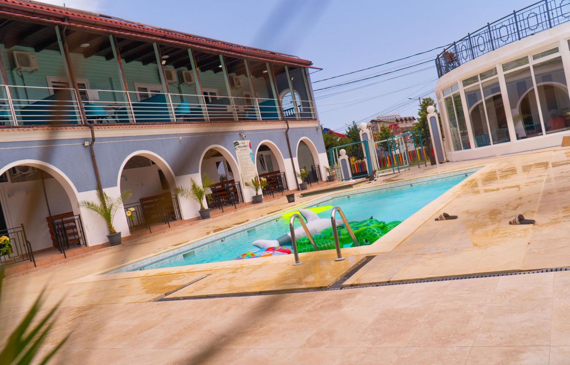 Hotel Km 0 Costineşti Exterior foto